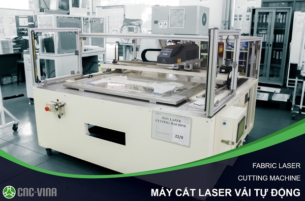 Máy cắt laser vải tự động